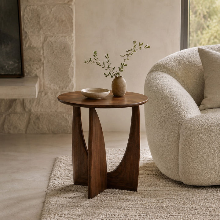 Scandinavian Style Round Bed Side Table Solid Wood Compact Multi-Purpose Accent Table