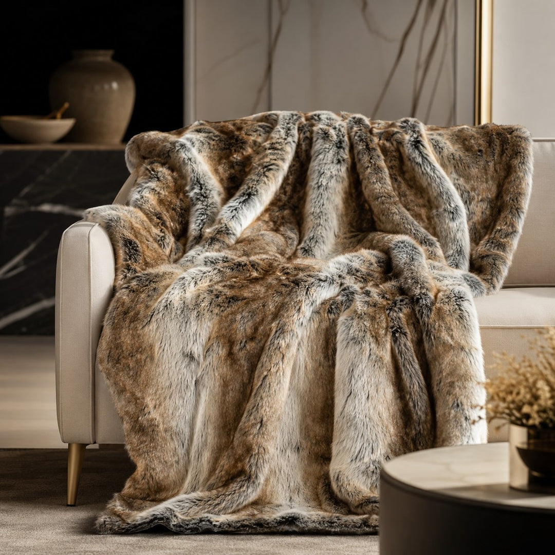 Soft Plush Faux Fur Throw Blanket Cozy Decorative Bedding for Sofa and Bed 50 x 60 Inches