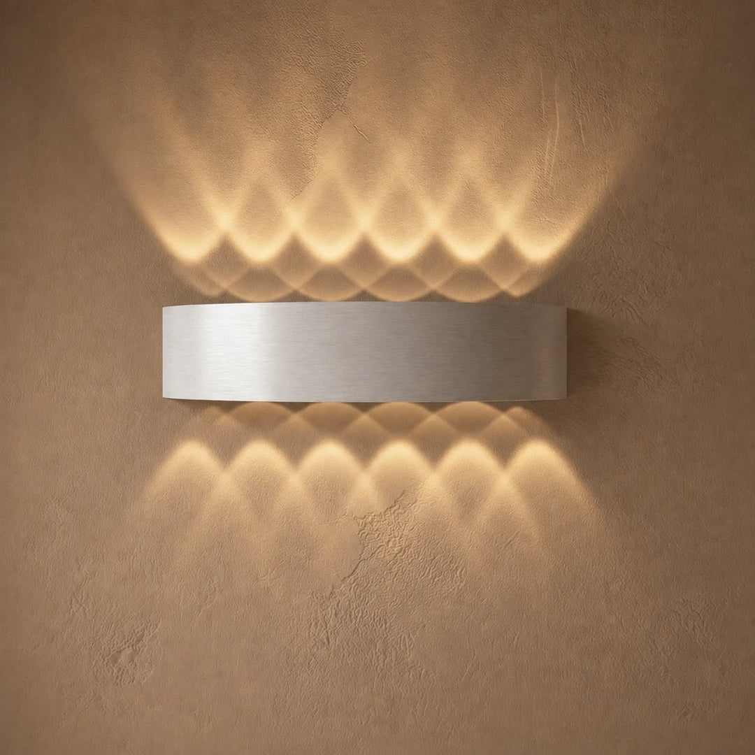Modern Wall Light Waterproof Aluminum Up-and-Down LED Sconce for Indoor Outdoor Use