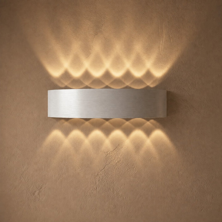Modern Wall Light Waterproof Aluminum Up-and-Down LED Sconce for Indoor Outdoor Use
