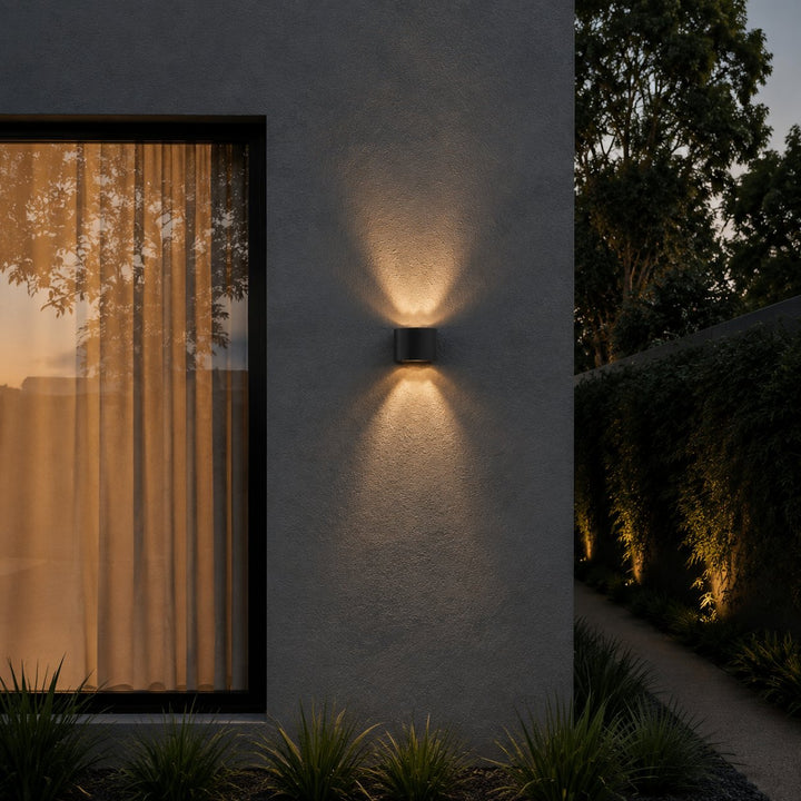Modern Wall Light Waterproof Aluminum Up-and-Down LED Sconce for Indoor Outdoor Use
