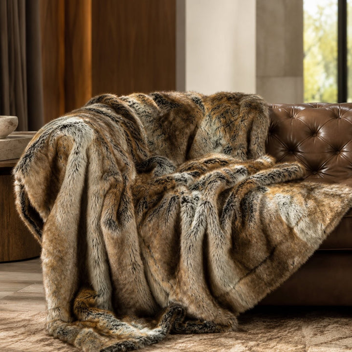 Soft Plush Faux Fur Throw Blanket Cozy Decorative Bedding for Sofa and Bed 50 x 60 Inches