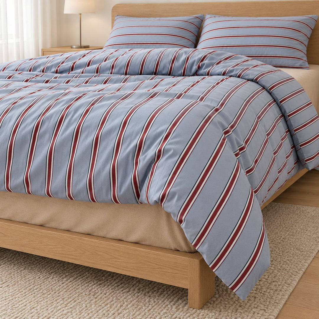 Minimalist Bedding Set with Striped Duvet Cover and Flat Sheet in Polyester for Bedroom Decor