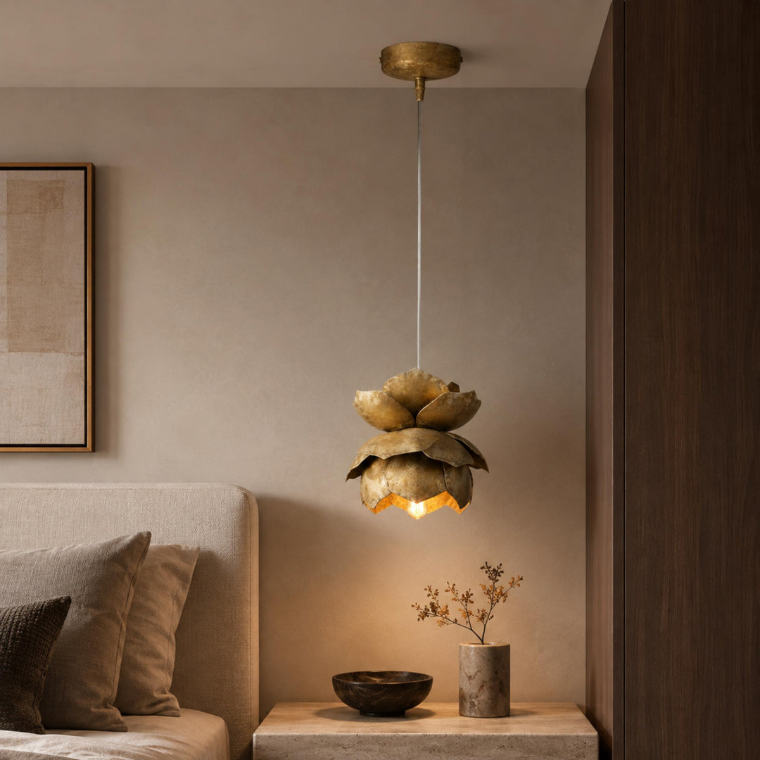 Sculptural Flower Pendant Light in Gold or Bronze – 18cm