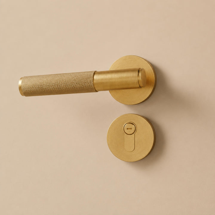 Modern Brass Door Handle with Knurled Grip and Square or Round Rosette for Internal Use