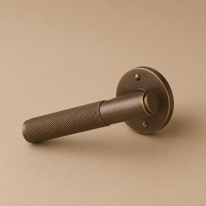 Modern Brass Door Handle with Knurled Grip and Square or Round Rosette for Internal Use