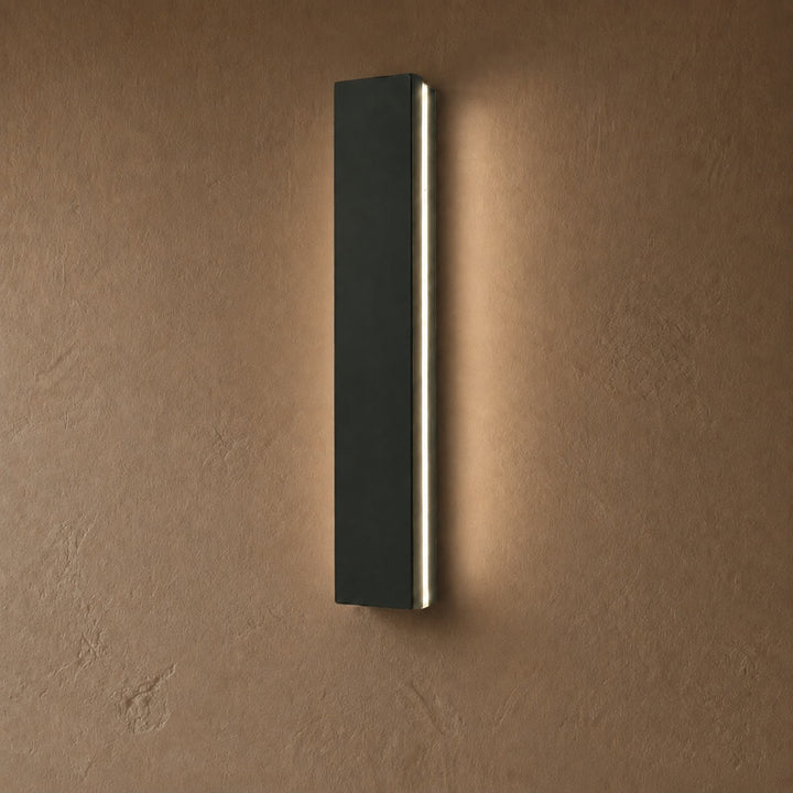 Minimalist Outdoor Wall Light Wall Mounted Aluminum LED Adjustable Color Temperature Weather-Resistant