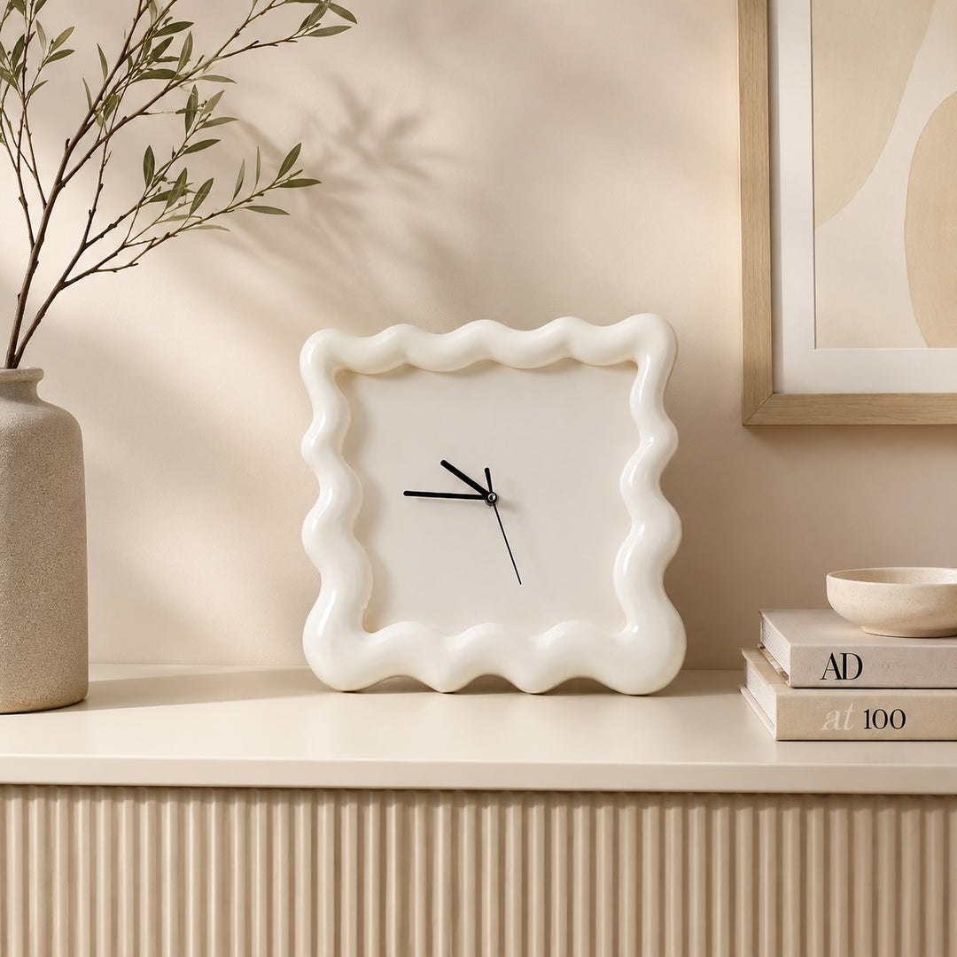 Modern Wall Clock Round Design Wall Mounted ABS Plastic Silent Movement 30cm