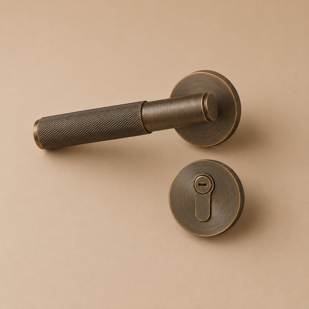 Modern Brass Door Handle with Knurled Grip and Square or Round Rosette for Internal Use
