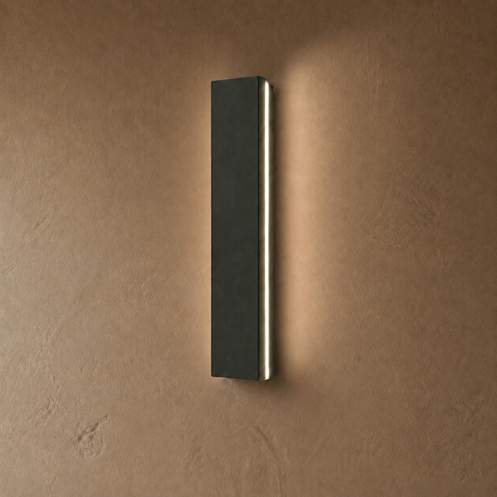 Minimalist Outdoor Wall Light Wall Mounted Aluminum LED Adjustable Color Temperature Weather-Resistant