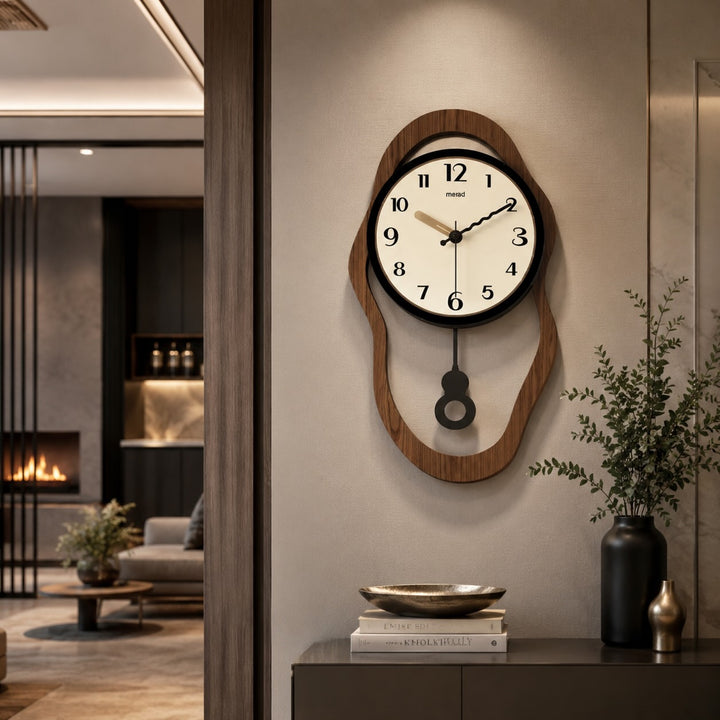 Retro Modern Wall Clock Silent Operation Acrylic Plastic Timber Finish Decorative Timepiece