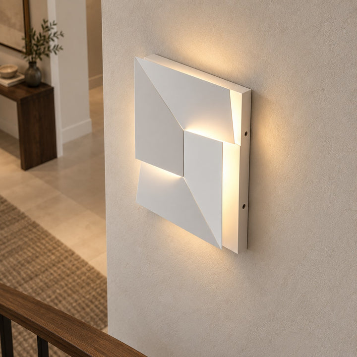 Modern Wall Sconce LED Light Fixture Adjustable Metal Wall Mounted for Indoor Use