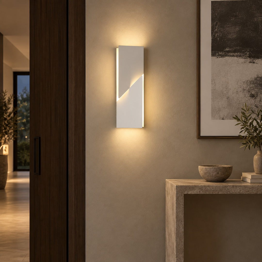 Modern Wall Sconce LED Light Fixture Adjustable Metal Wall Mounted for Indoor Use