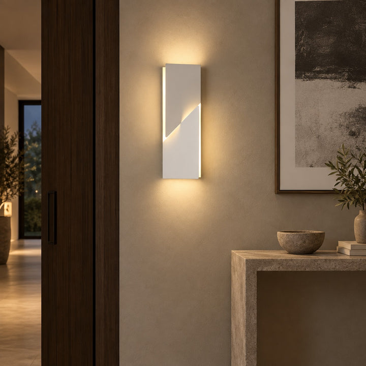 Modern Wall Sconce LED Light Fixture Adjustable Metal Wall Mounted for Indoor Use
