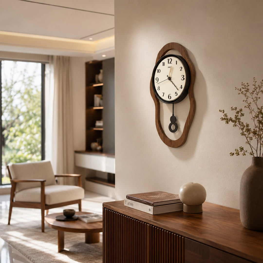 Retro Modern Wall Clock Silent Operation Acrylic Plastic Timber Finish Decorative Timepiece
