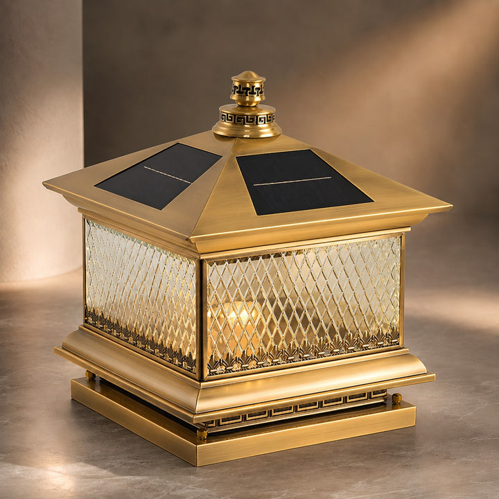 Modern Solar Garden Lights Post Lamp Aluminum LED with Remote Control and Diamond Glass Design