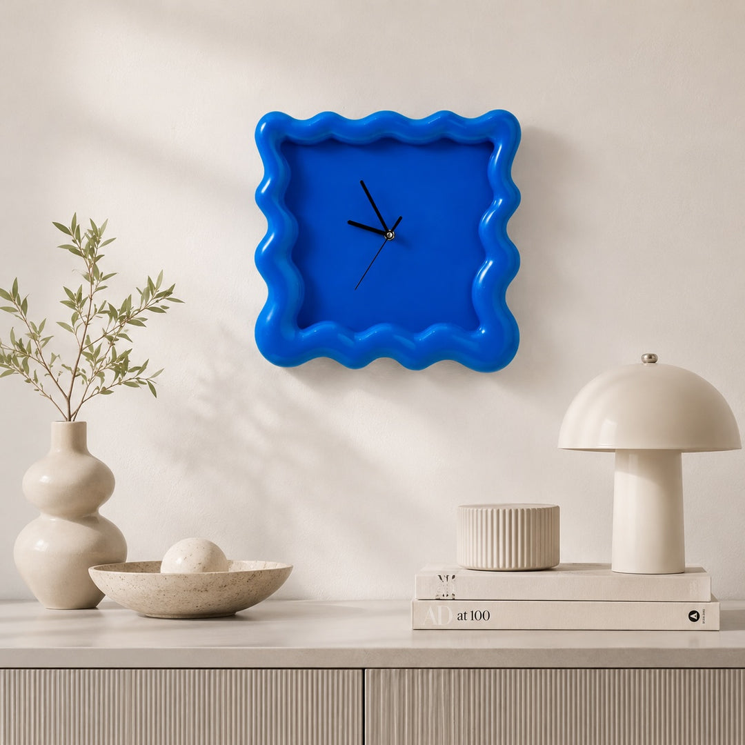 Modern Wall Clock Round Design Wall Mounted ABS Plastic Silent Movement 30cm