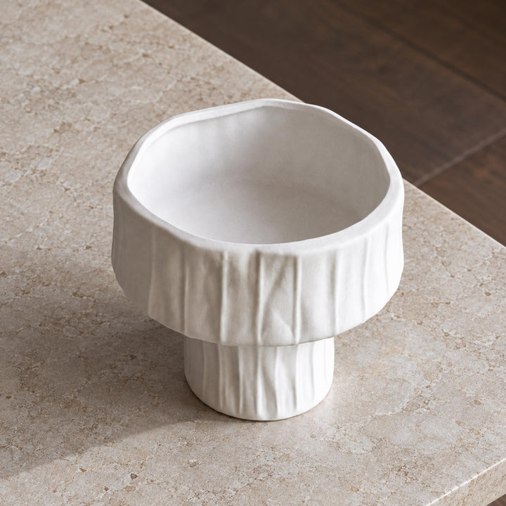 Modern Mini Pedestal White Ceramic Vase for Dried Flowers Decorative Accent 15 cm
