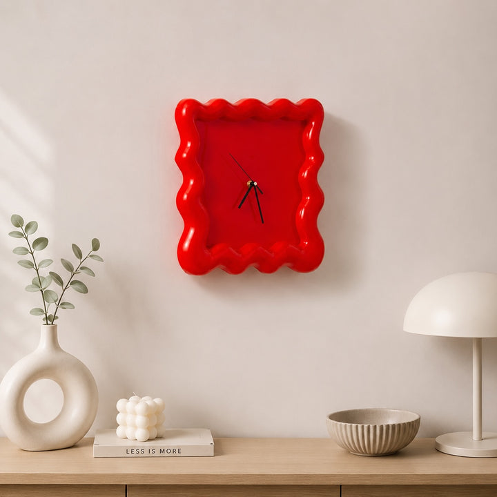 Modern Wall Clock Round Design Wall Mounted ABS Plastic Silent Movement 30cm