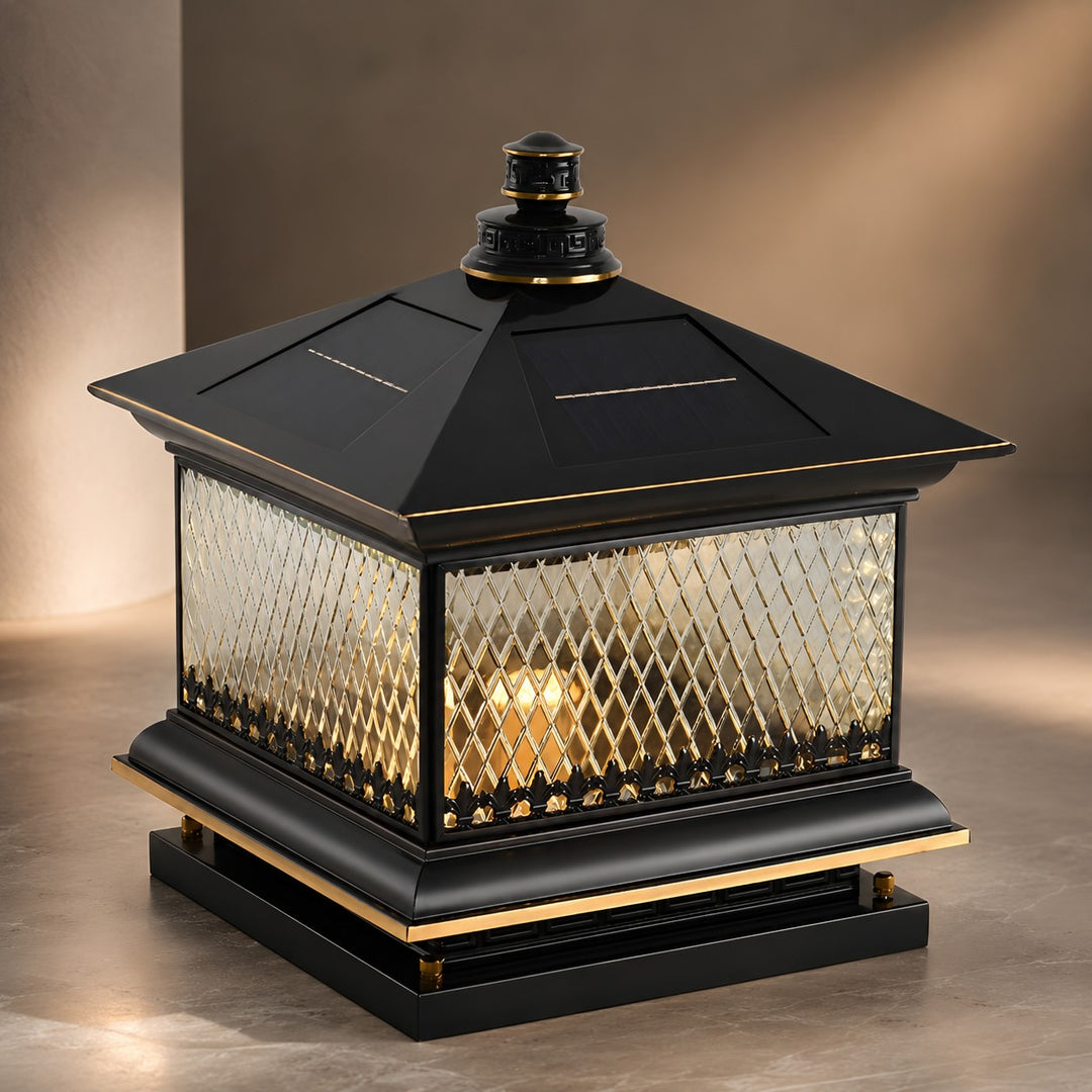 Modern Solar Garden Lights Post Lamp Aluminum LED with Remote Control and Diamond Glass Design
