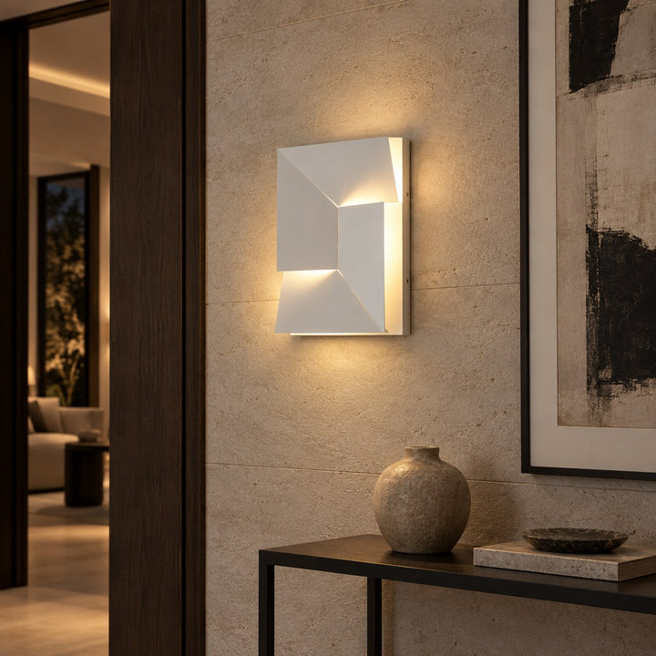 Modern Wall Sconce LED Light Fixture Adjustable Metal Wall Mounted for Indoor Use