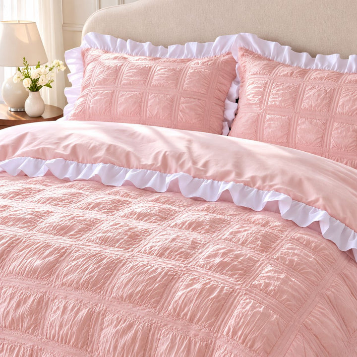 Kawaii Ruffle Bedding Set Soft Polyester Duvet Cover with Bed Skirt and Pillow Cases