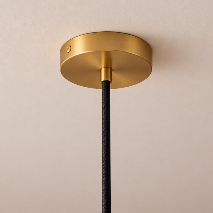 Modern Clear Glass Pendant Light with Natural Brass Finish – E27 Single Pendant