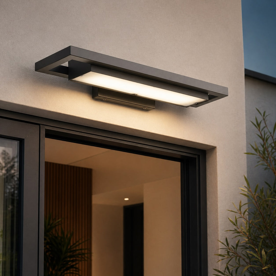 Modern Black Outdoor Wall Light Waterproof Aluminum LED Fixture for Entryway Garden 110-240V
