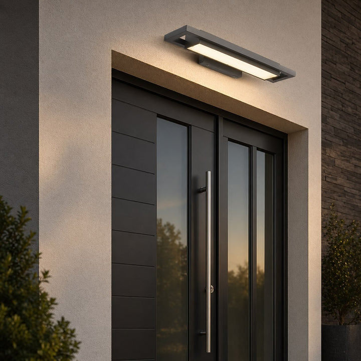 Modern Black Outdoor Wall Light Waterproof Aluminum LED Fixture for Entryway Garden 110-240V