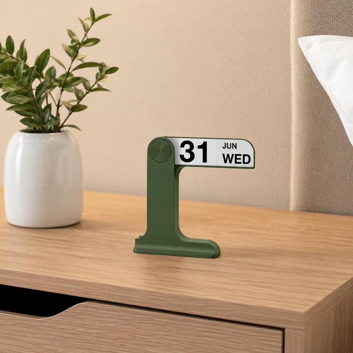 Minimalist Desk Calendar Compact Size Wooden Block Design for Home Office Organization