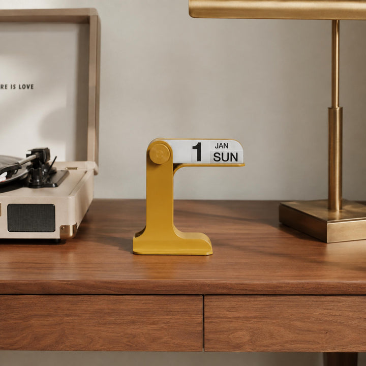 Minimalist Desk Calendar Compact Size Wooden Block Design for Home Office Organization