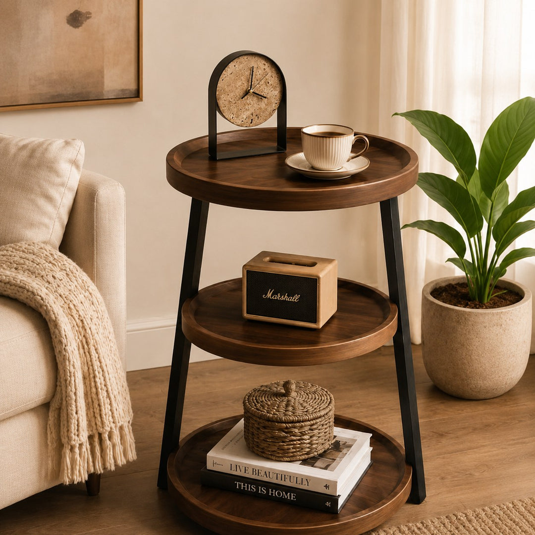 Modern Desk Clock with Curved Metal Frame and Stone Dial for Stylish Timekeeping