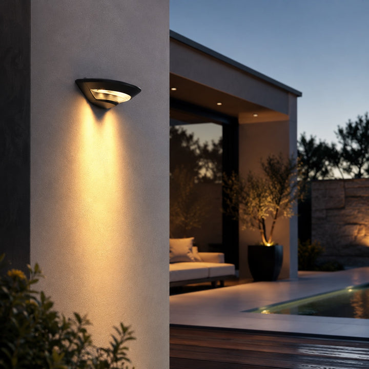 Modern Outdoor Wall Light Waterproof Metal Acrylic Flying Saucer Design 3000K LED Illumination