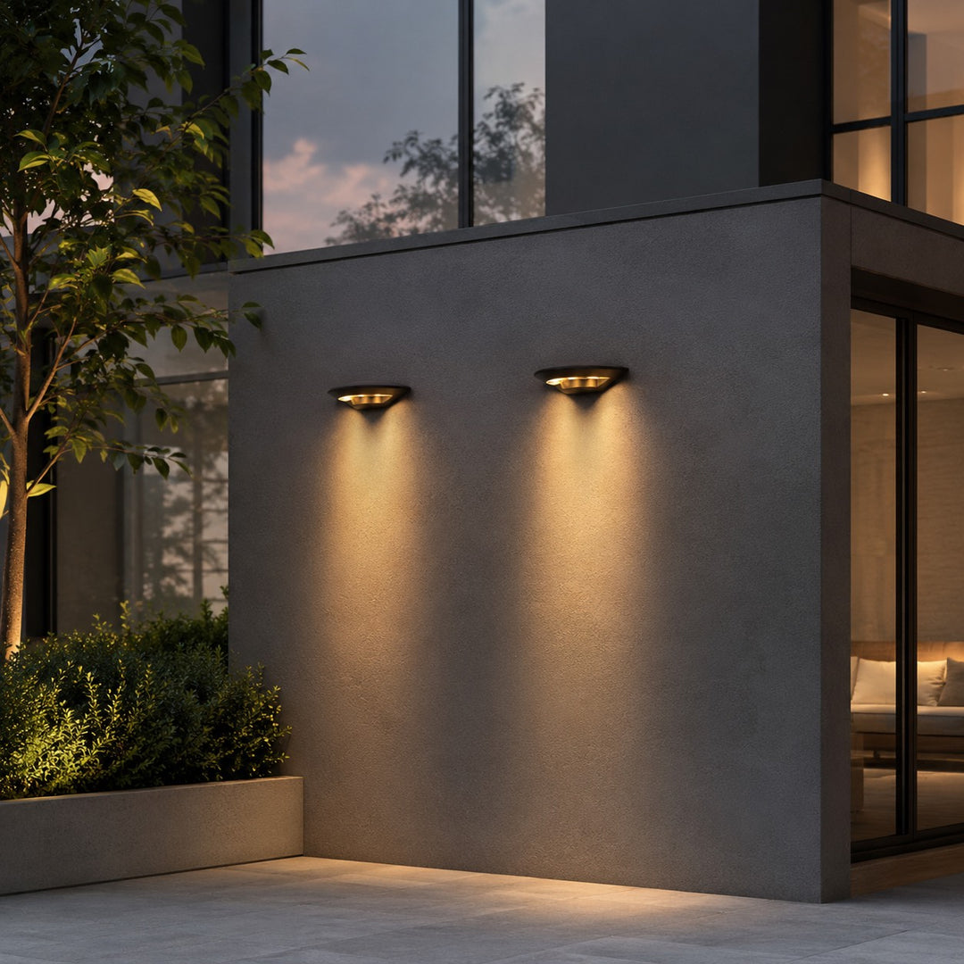 Modern Outdoor Wall Light Waterproof Metal Acrylic Flying Saucer Design 3000K LED Illumination