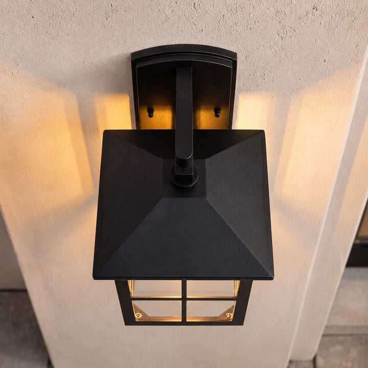 Classic Outdoor Wall Light Aluminum Sconce with Glass Shade IP65 Protection for Exterior Use