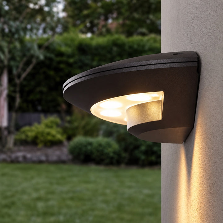 Modern Outdoor Wall Light Waterproof Metal Acrylic Flying Saucer Design 3000K LED Illumination