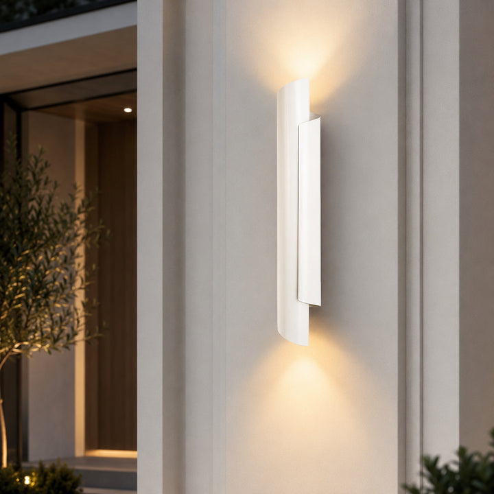 Modern Minimalist Wall Sconce Metal Wall Mounted LED Lighting for Indoor Spaces