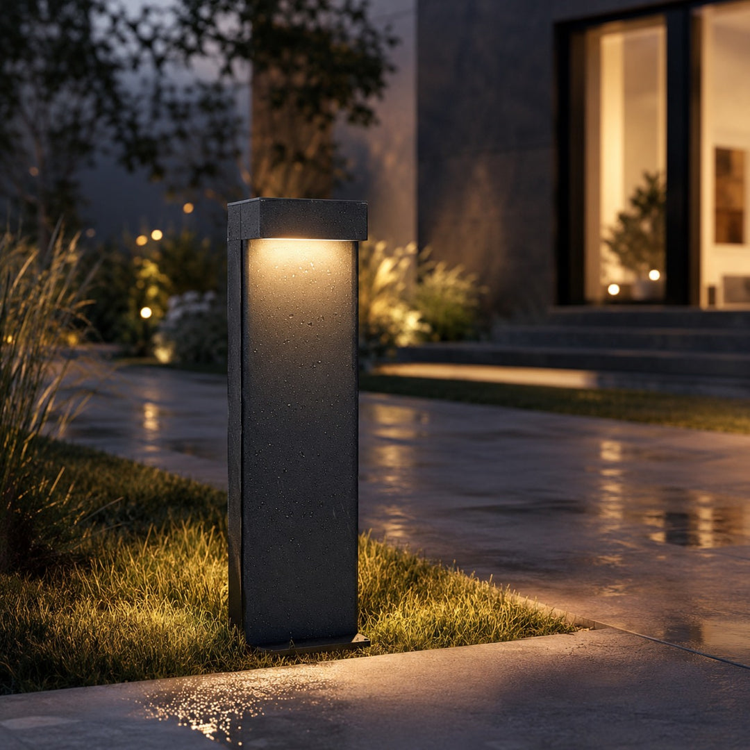 Solar Outdoor Lights Modern L Shaped Bollard Light Adjustable Height Aluminum Glass LED IP65