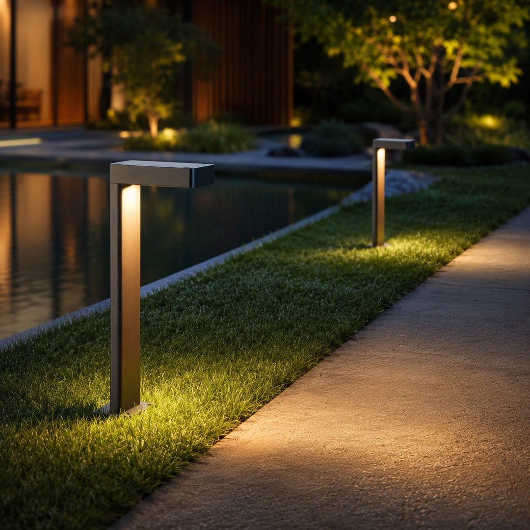 Solar Outdoor Lights Modern L Shaped Bollard Light Adjustable Height Aluminum Glass LED IP65