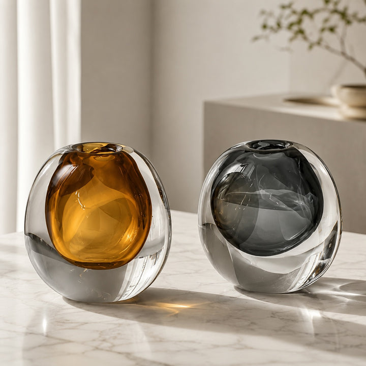 Contemporary Decorative Vase Handcrafted Glass 14.5cm Unique Refraction Design for Floral Arrangements