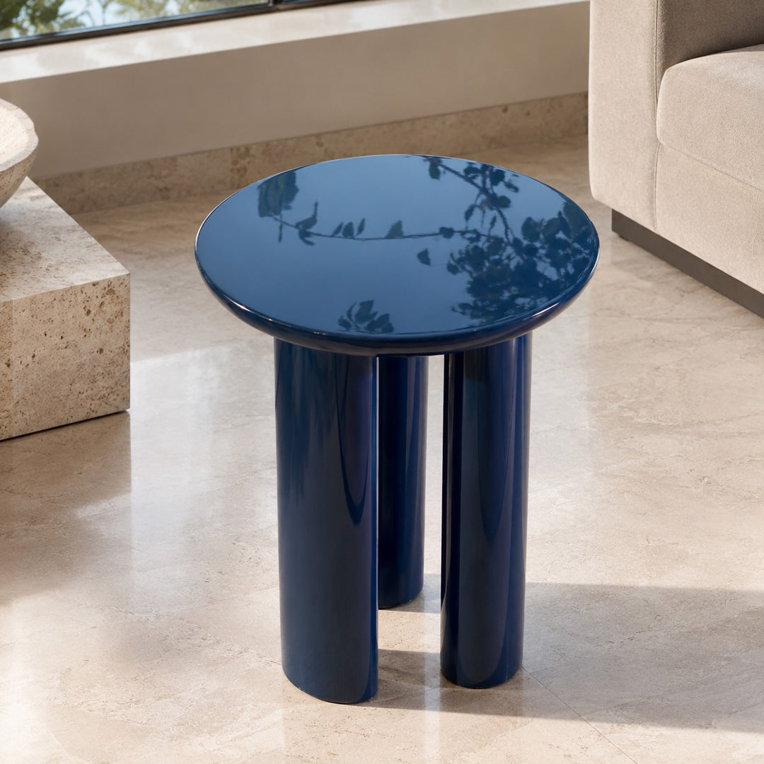 Modern Circular Side Table Solid Wood Triple-Leg Structure Compact Design for Small Spaces