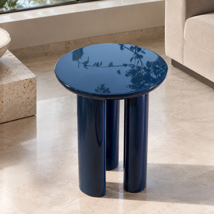Modern Circular Side Table Solid Wood Triple-Leg Structure Compact Design for Small Spaces