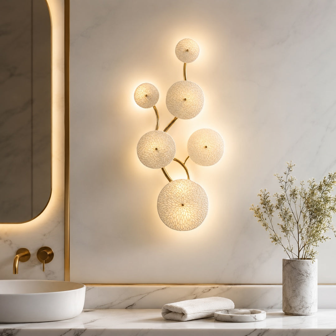 Modern Wall Light Sconce in Ceramic and Metal