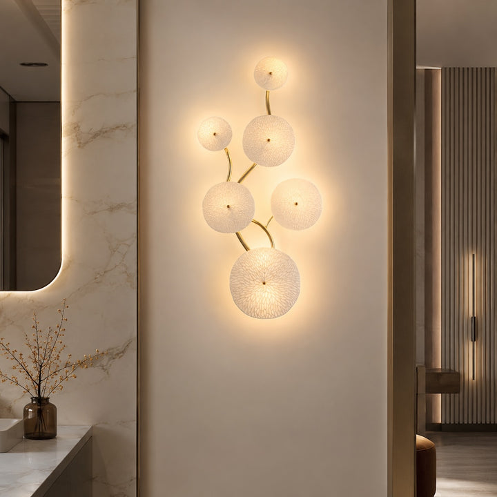 Modern Wall Light Sconce in Ceramic and Metal
