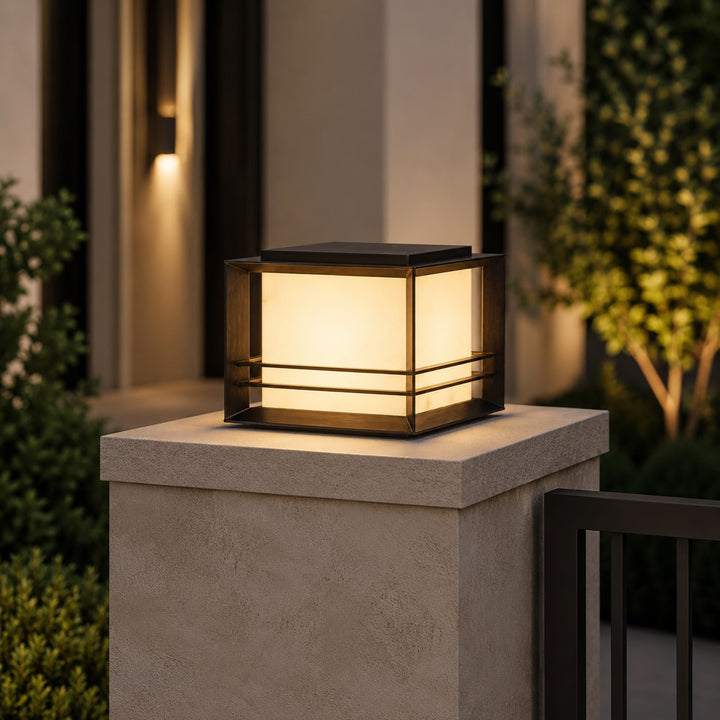 Modern Solar Garden Lights Outdoor Stainless Steel Pillar Light with Tri-Color LED and IP65 Waterproof Rating