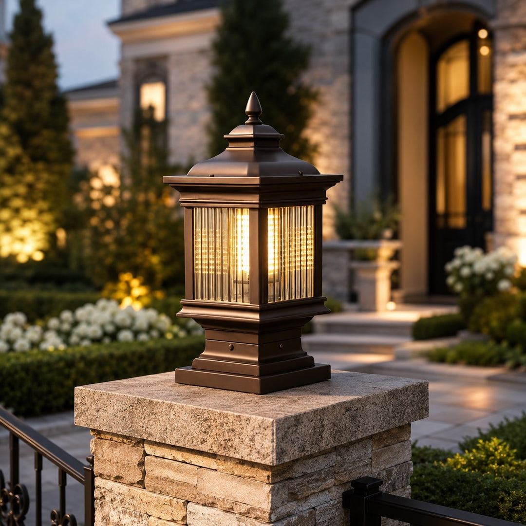 Retro Solar Garden Lights Wall Mounted Die-Cast Aluminum Waterproof LED with Adjustable Brightness