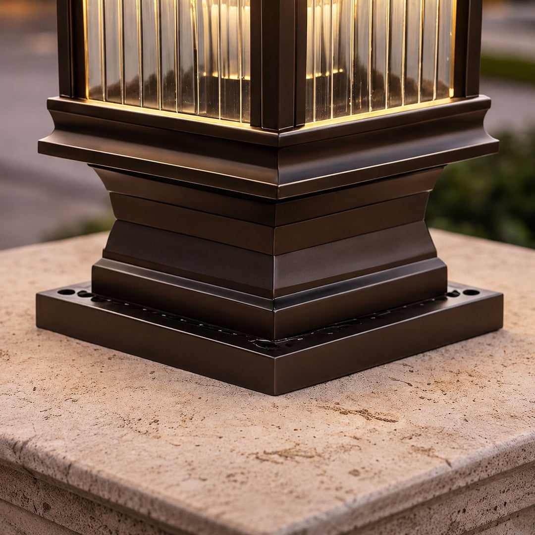 Retro Solar Garden Lights Wall Mounted Die-Cast Aluminum Waterproof LED with Adjustable Brightness