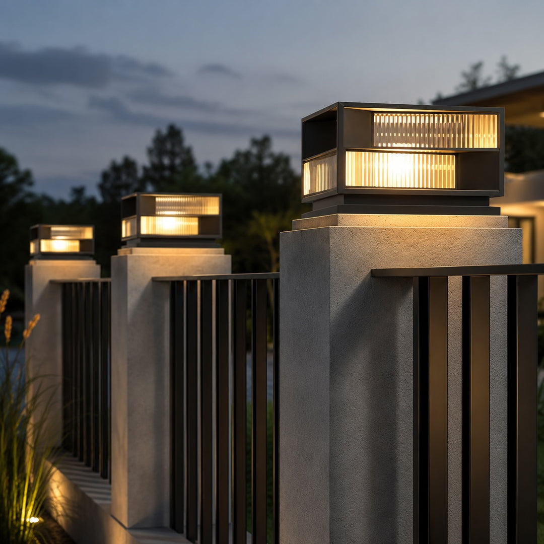 Modern Solar Garden Lights Wall Mounted Stainless Steel LED Waterproof Adjustable Height