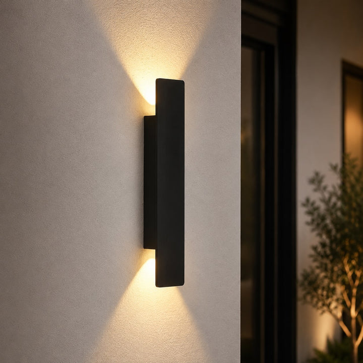 Modern Outdoor Wall Light Wall Mounted Aluminum 18W LED Weather Resistant for Gardens and Porches