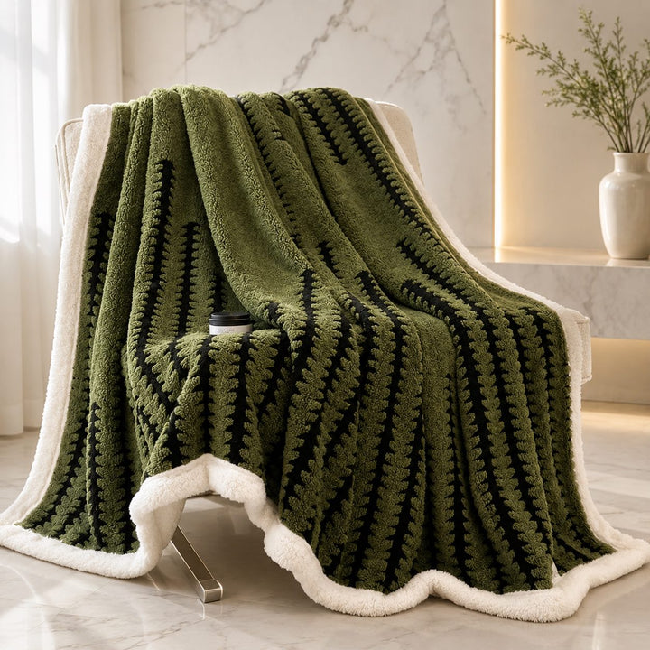 Cozy Flannel Throw Blanket Lightweight Soft Velvet Portable Nap Blanket for Home Travel